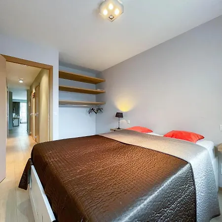 Knokke : Superbe Appartement 6 Pers - 2 Ch. Centre Apartment *